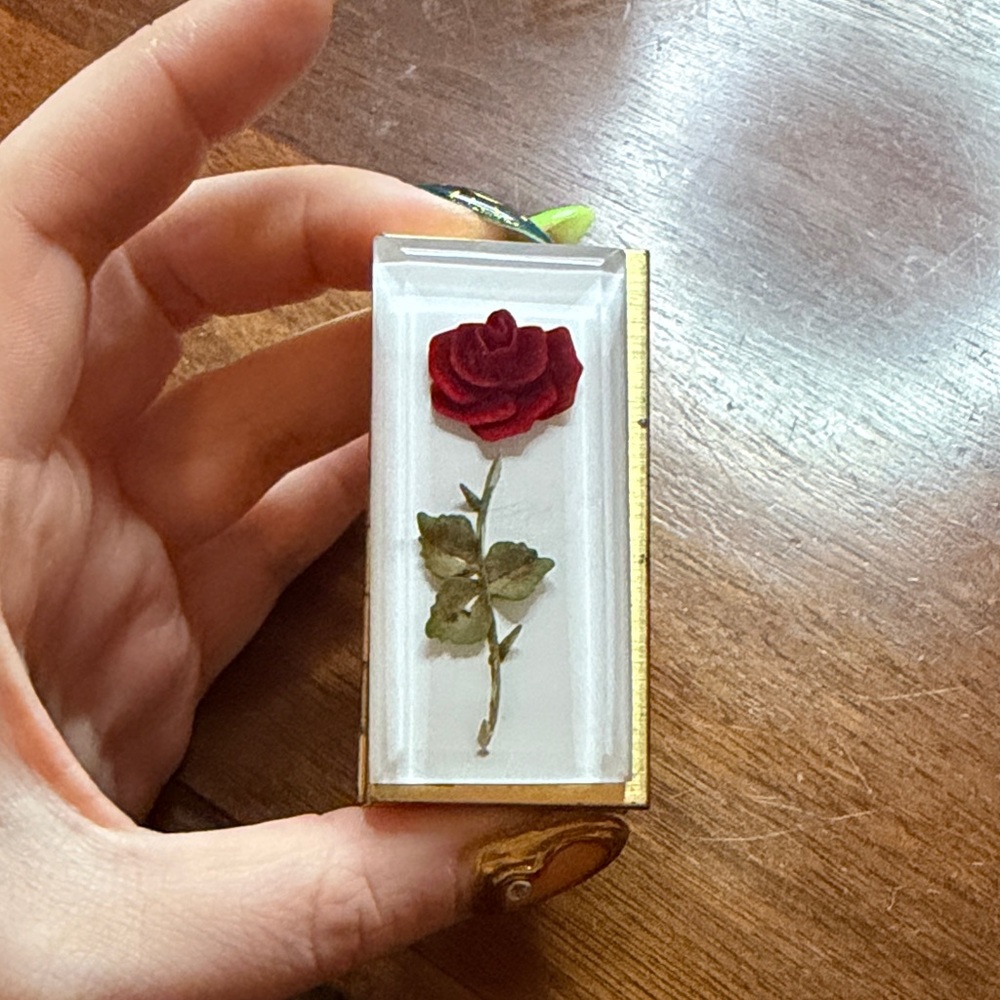 Red Rose trinket box